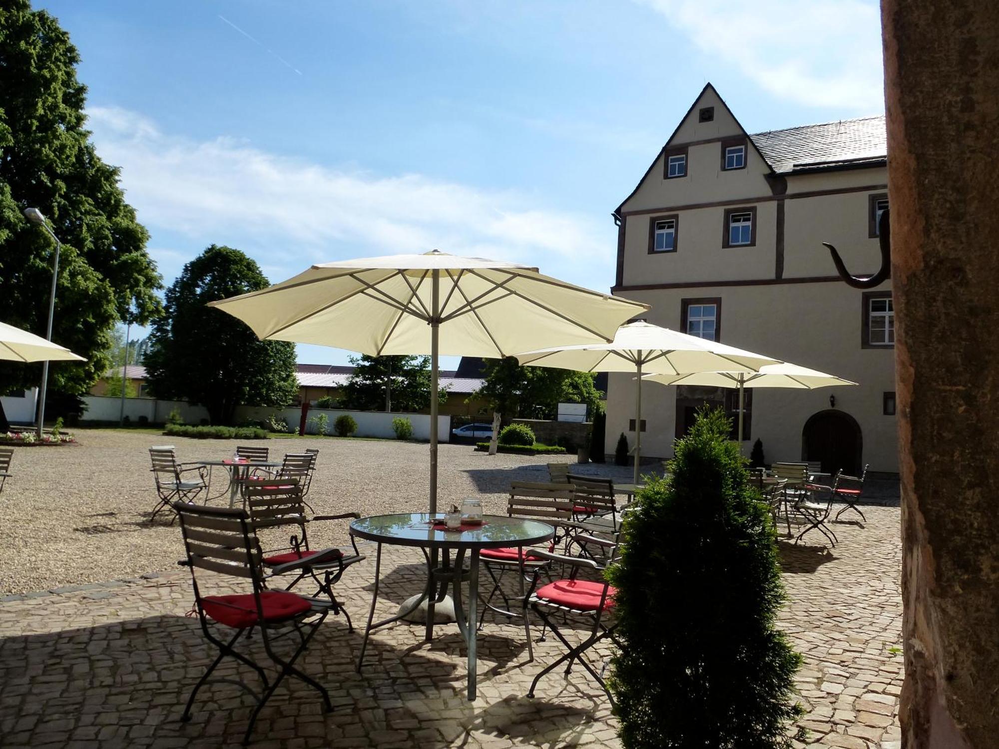Schloss Hotel Wallhausen Wallhausen (Saxony-Anhalt) Exterior foto